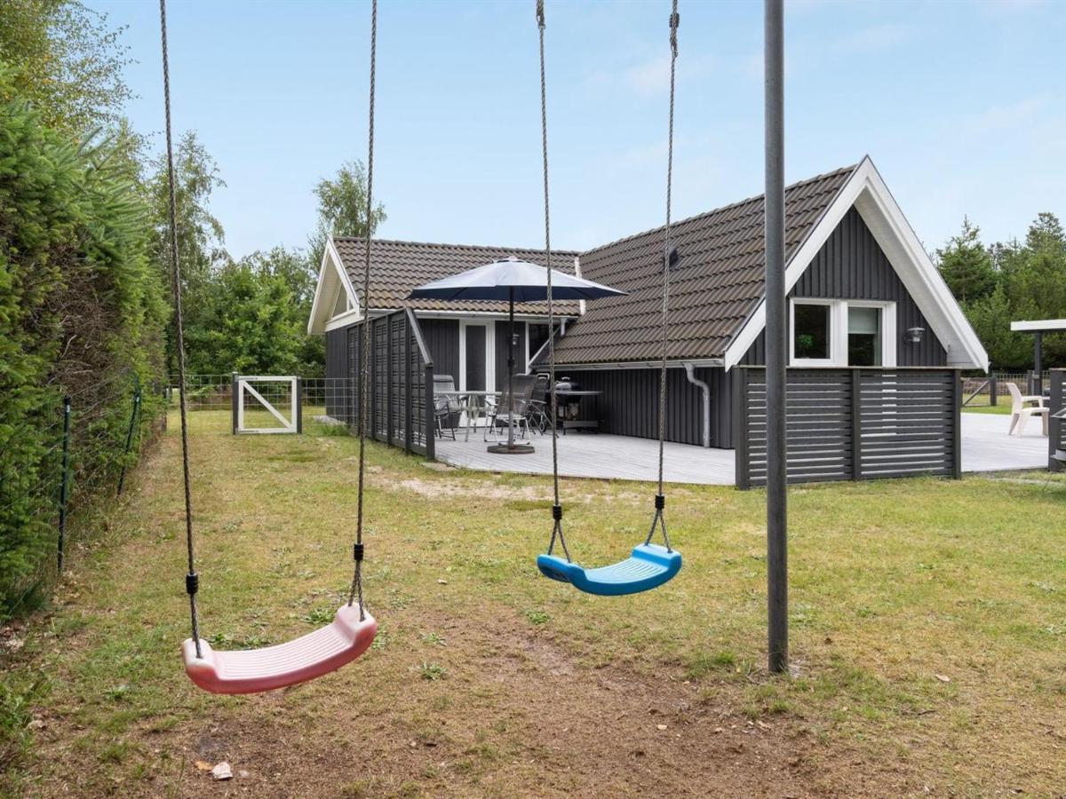 Holiday Home Inka - 750M From The Sea In Ne Jutland By Interhome Hals Exterior foto